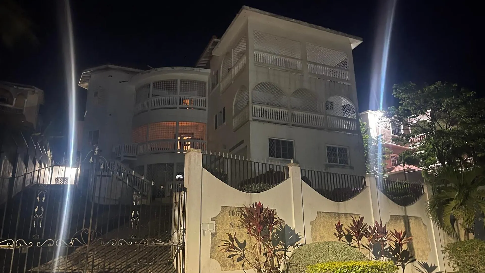 Skyline Suites Villa And Spa Montego Bay 0*,  Jamaica