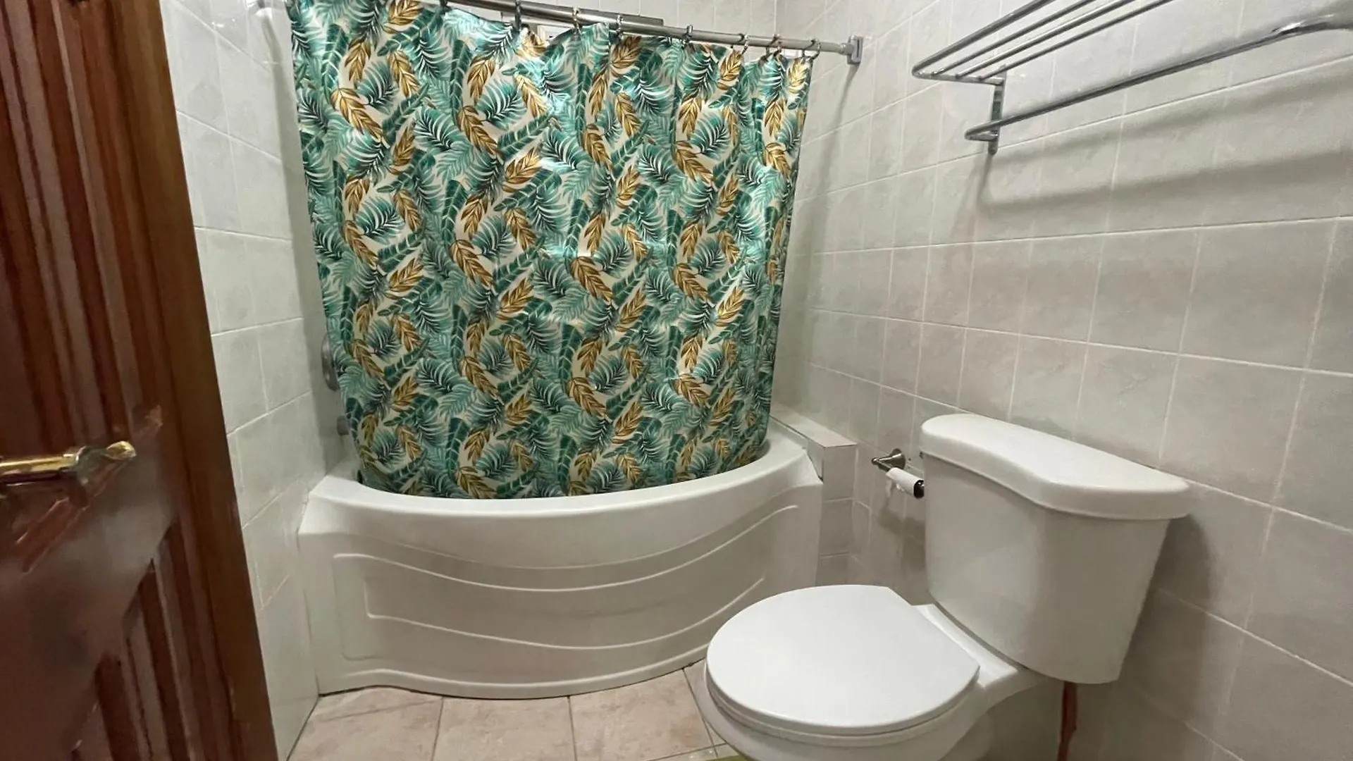Skyline Suites Villa And Spa مونتيغو باي 0*,  جامايكا